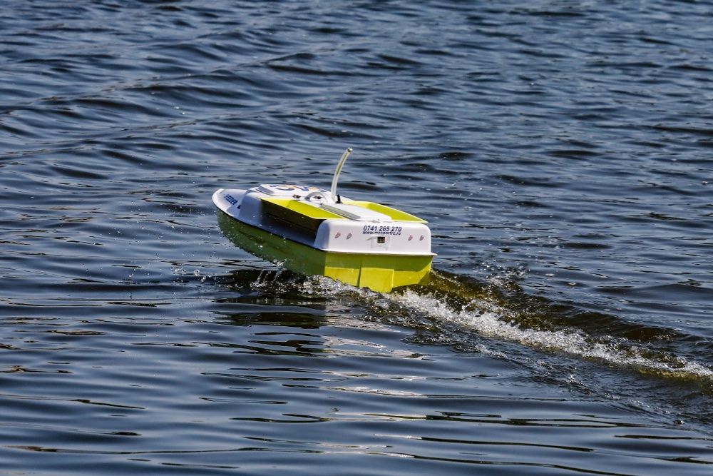 Navomodel pentru nadit , plantat Speeder motor BRUSHLESS, 4S 12800mAh