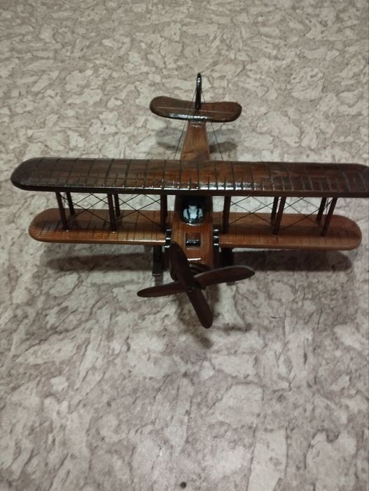 Деревянная модель самолета (Биплан)