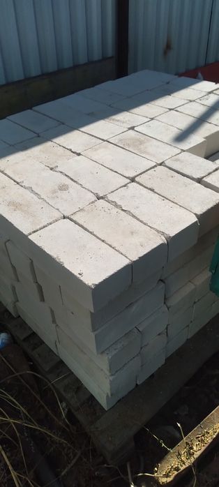 Продаю керпич 100 те