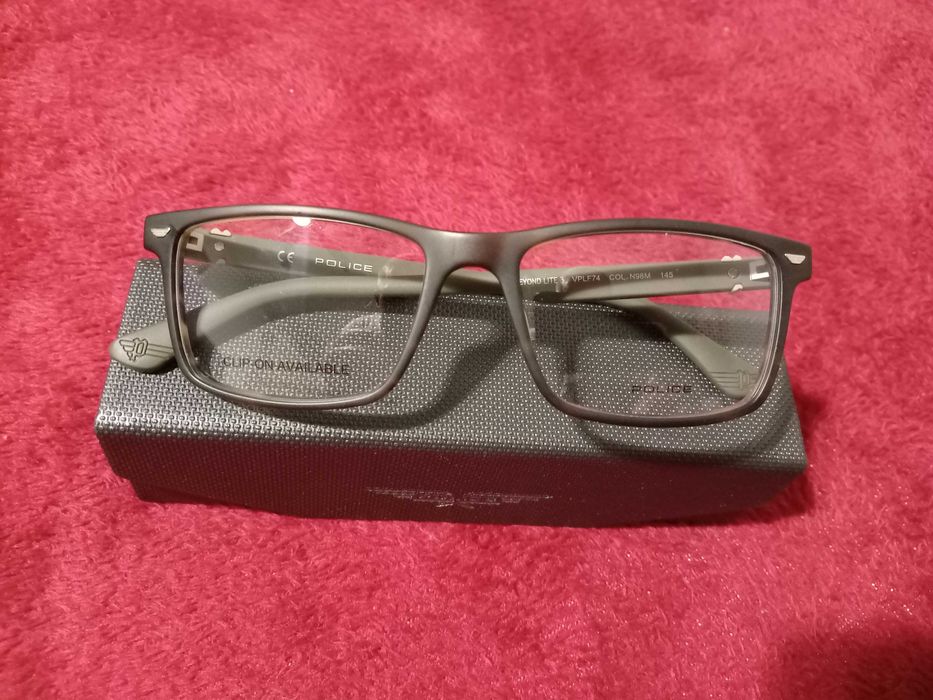 Rame  ochelari  vedere  barbati  originale , marca  POLICE - Noi