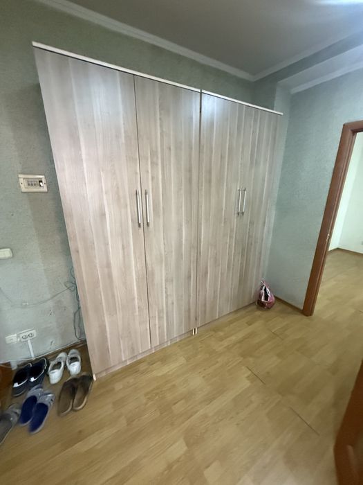Мебель продаеться