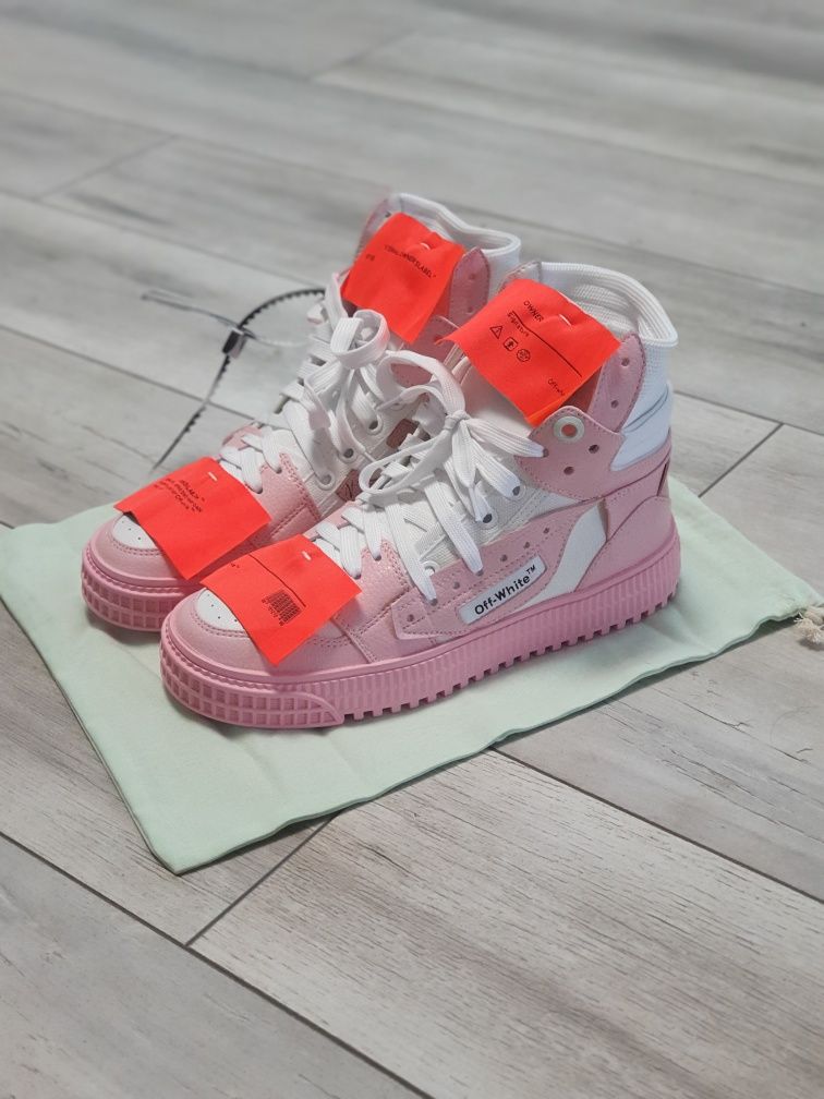 Vând OFF WHITE Court 3.0 Bucuresti Sectorul 4 • OLX.ro