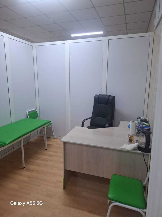 Сдается офис 1- этаж с ремонтом срочна.