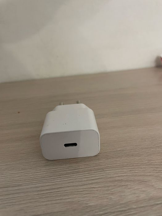 Адаптер Samsung 20 W