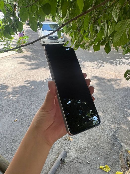 Samsung Z flip 5 8/256 gb