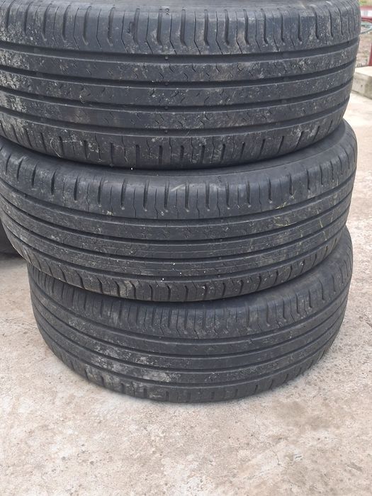 Vand 4 anvelope de vara continental