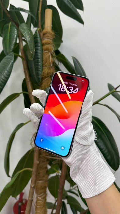 iPhone 15 128Gb АКБ-87%