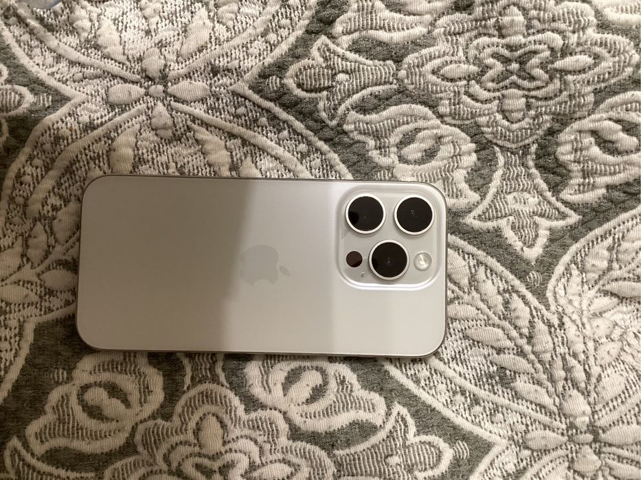 Iphone 15 pro 128 gb 90 AKБ