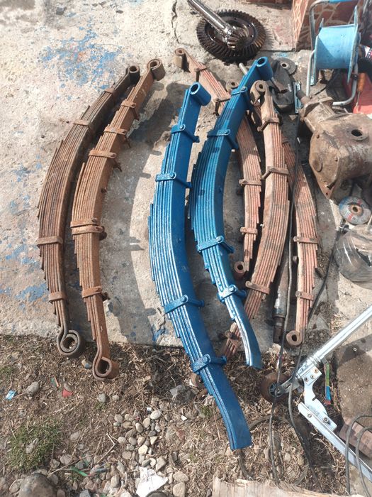 Arcuri  de  remorcă