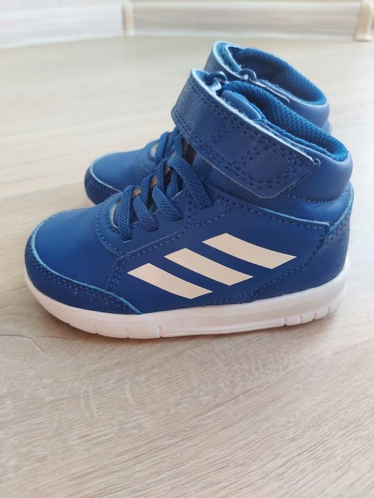 Кецове Adidas N21