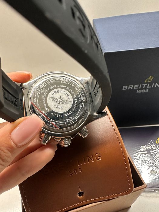 Breitling Avenger II
