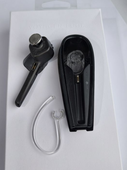 Casca Plantronics Bluetooth Voyager EDGE