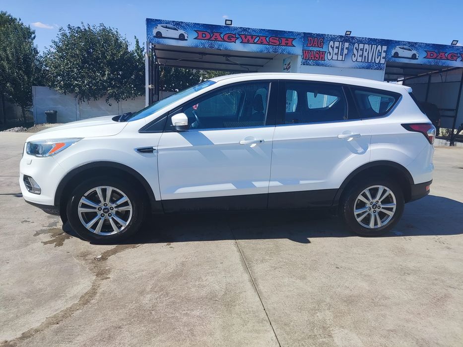 FORD Kuga 2017 — imagine 2