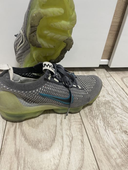 Nike vapormax 37,5 номер
