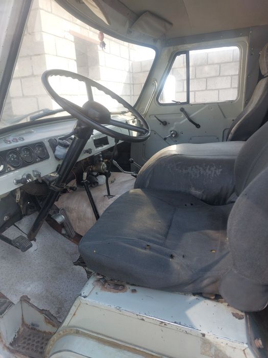 Уаз сатылады Тараз