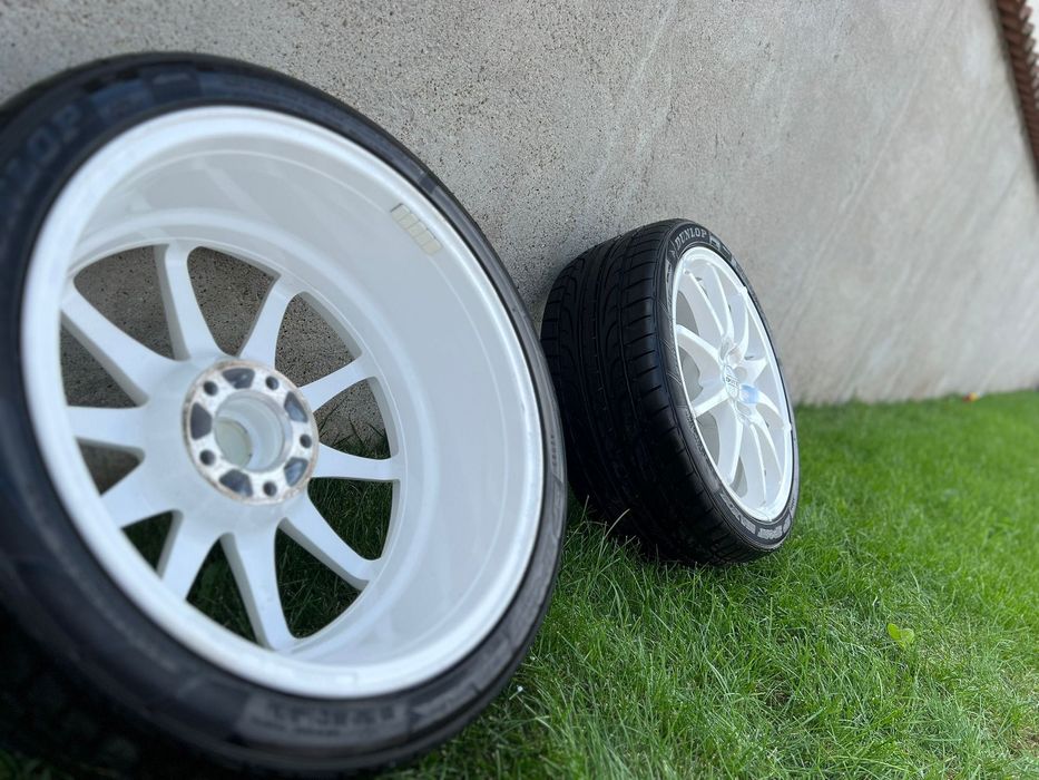 JANTE R18  DOTZ 8jx18EH2+ 225/40R18