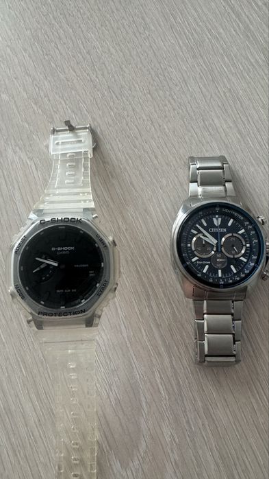 Vand 2 ceasuri barbati