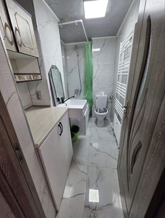 Apartament cu 2 camere, etajul 1, Str. Vasile Pârvan – vizavi de Casa Sturza