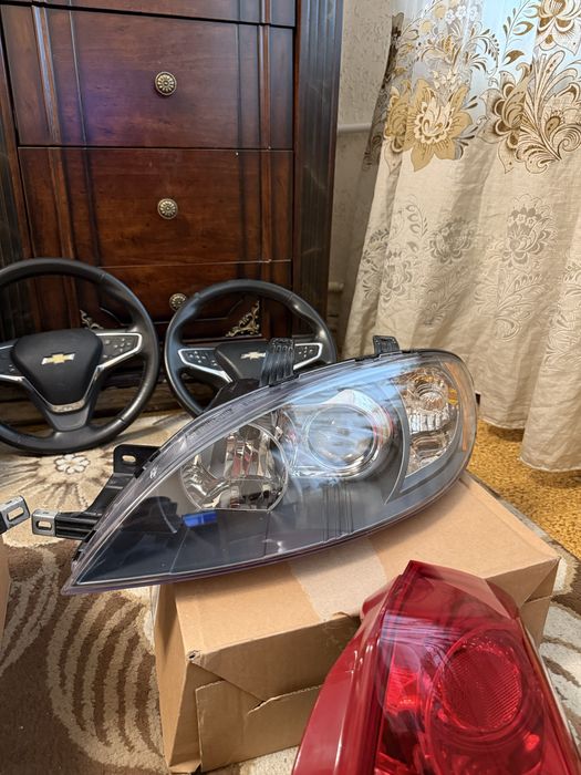 Amerikanka va Optra Original fara komplekt srochna sotiladi