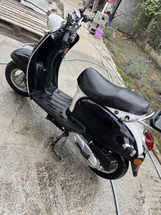 Скутер 50 кубика