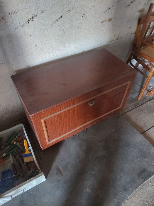 Мебель  тумбочка ящик