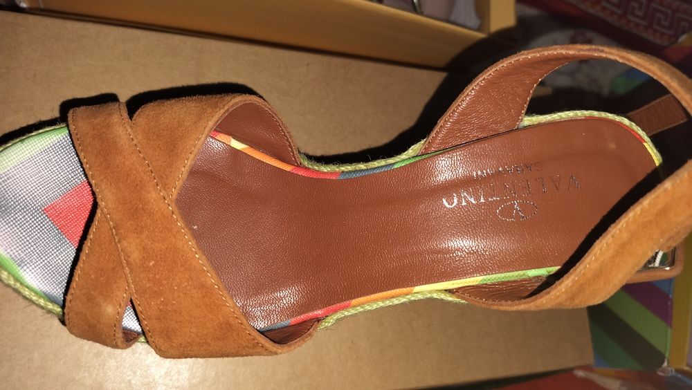 Босоножки кожа замша