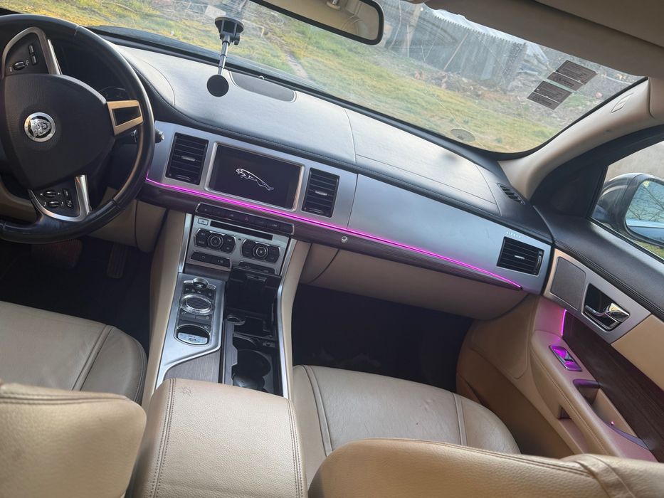 JAGUAR XF 2013 — imagine 5