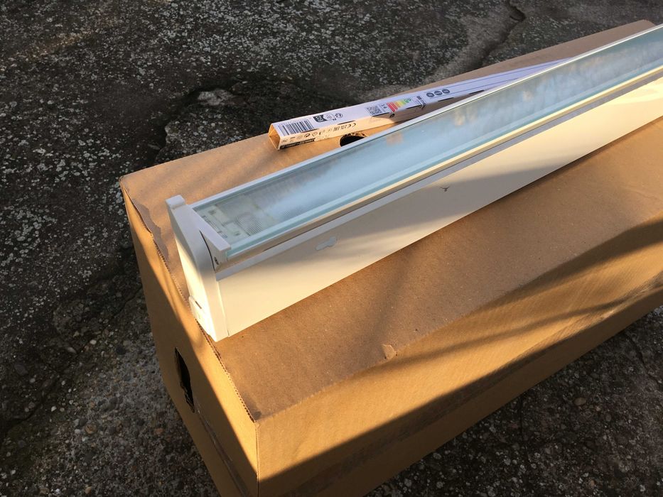 немско луминисцентно осветително тяло