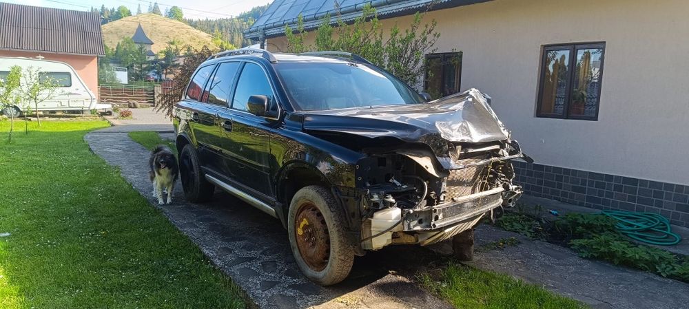 Volvo XC90 2008 – Accidentat – Se vinde complet