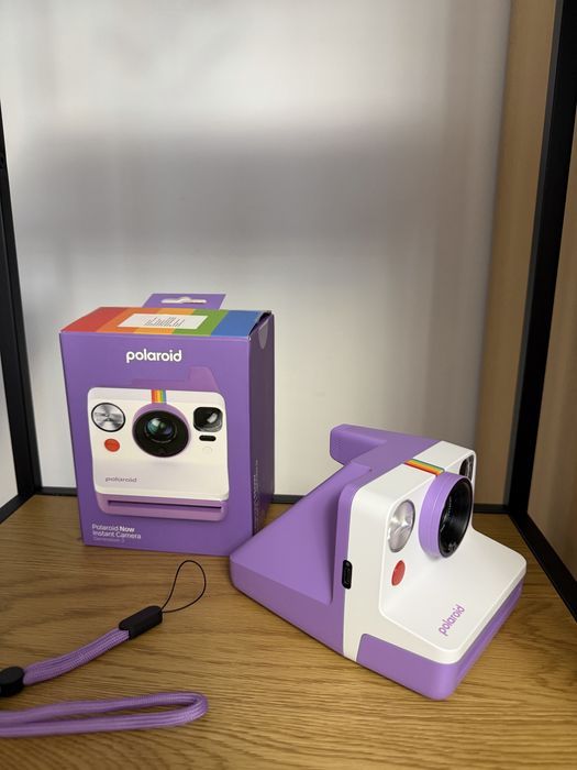 Aparat foto instant Polaroid now generatia 3