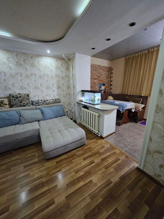 Продаётся 3-х комнатная квартира с отличным ремонтом, Чирчик