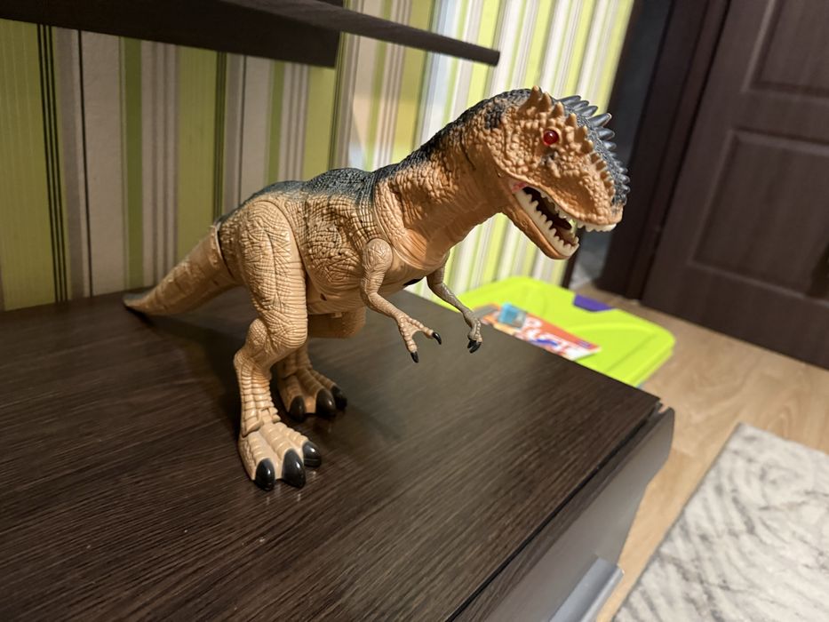 Пролам Динозавра