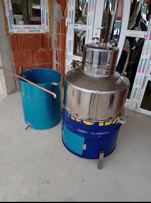 Cazane de făcut tuica