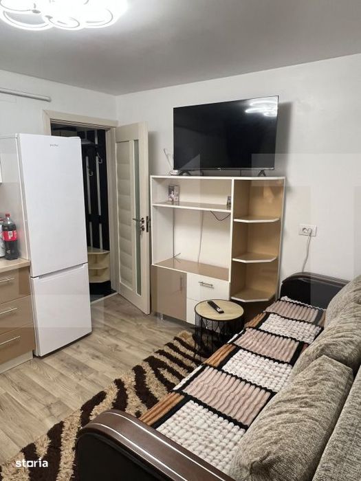 Apartament 3 camere, 40 mp, zona Valea Rosie