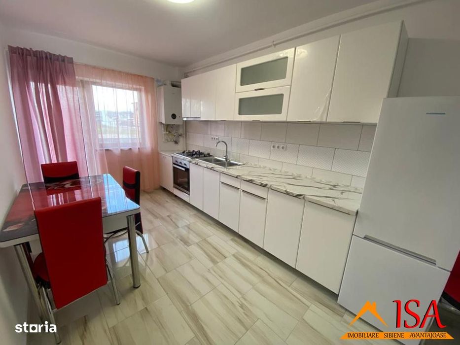 Garsonieră decomandată + curte proprie – ȘELIMBĂR