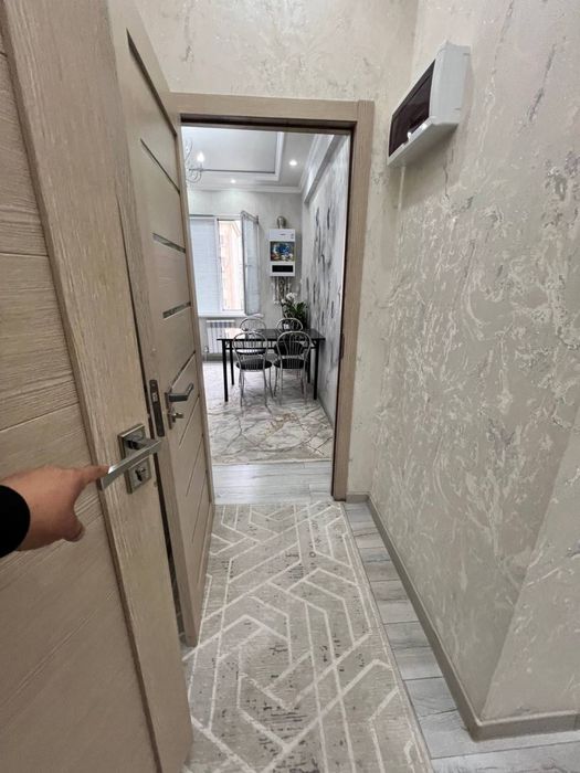 Мотрид Кора сув 63 квадрат 2 хоналик Навастройка сотилади евро ремонт