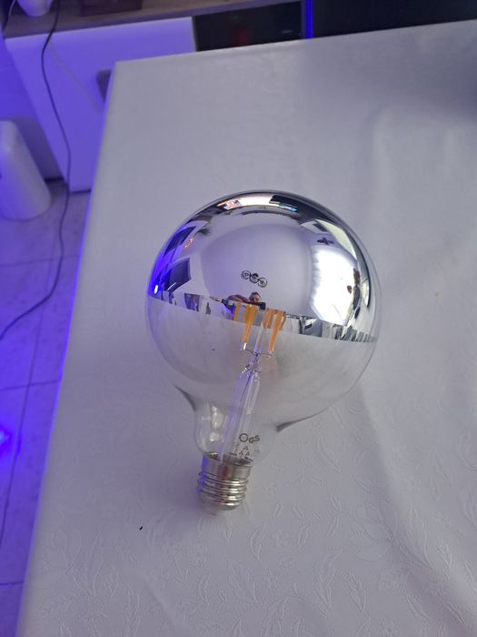 Veioza retro trepied