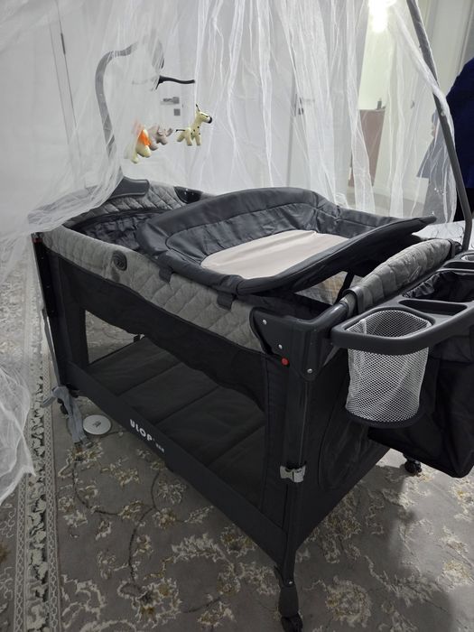 Продаётся складная кровать манеж