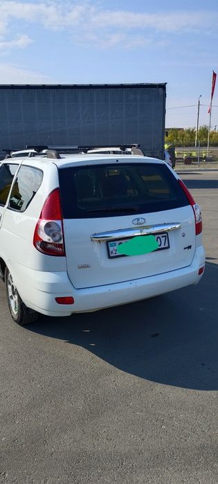 Срочно!!Продаю приору универсал. 2013 года