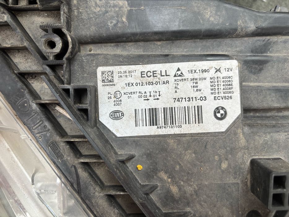 Far stanga BMW F30/31 LCI Adaptive Led
