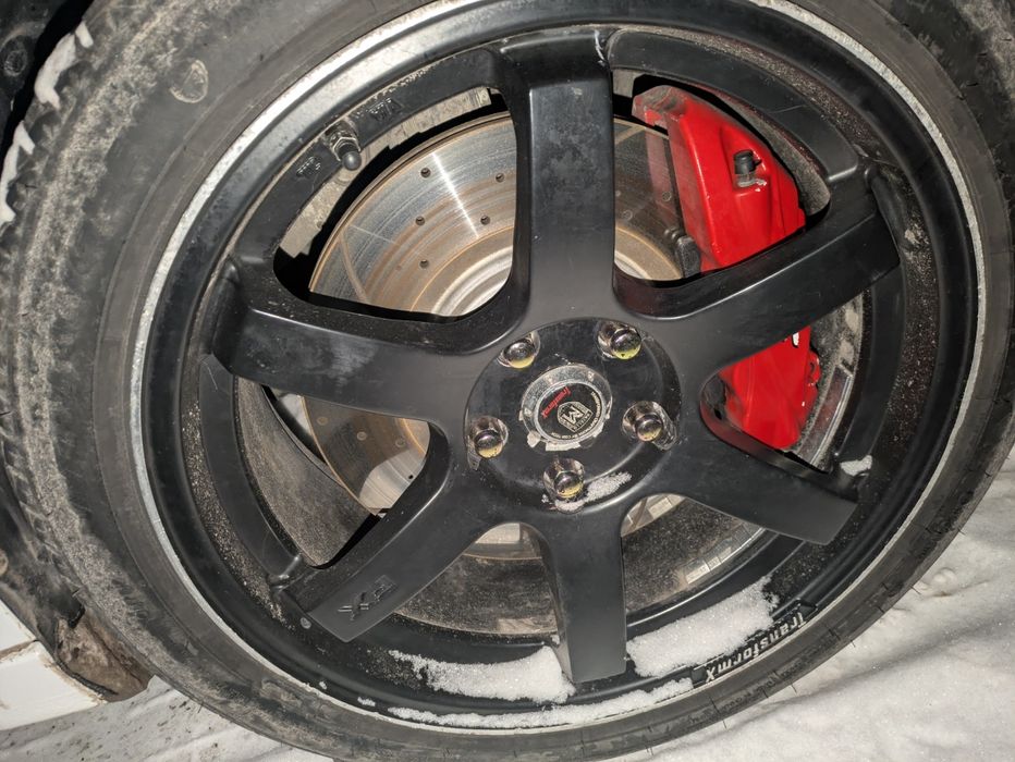 Продаются диски r18  3шт