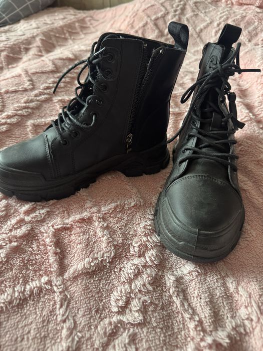 Продам обувь 35 размер