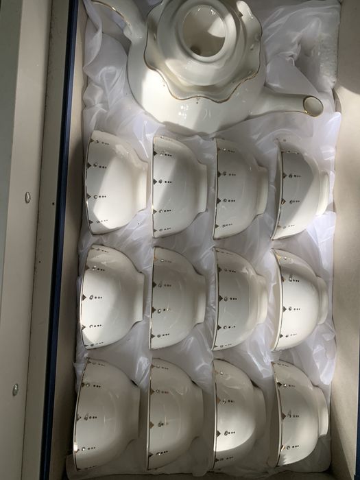 Полный набор посуды для гостей Visalina