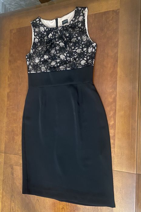 Продам платье женское