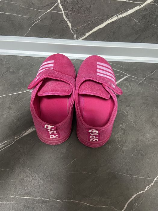 Детски обувки (вътрешни)