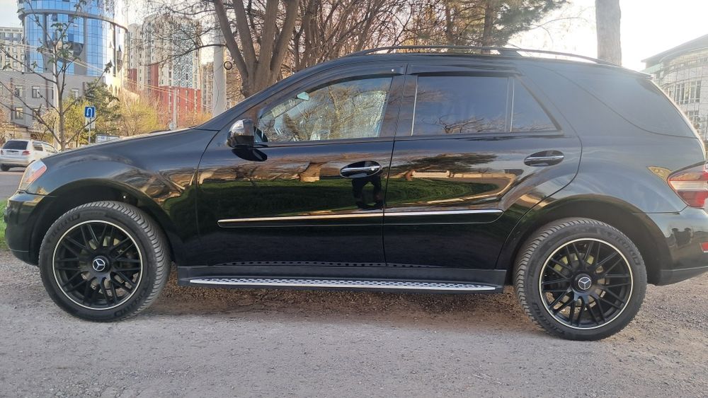 Mercedes Benz ML 350