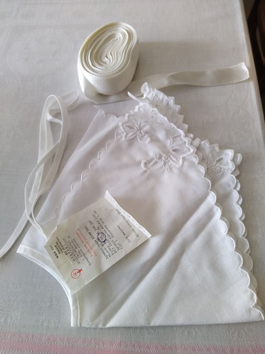 Воротник женский вышитый