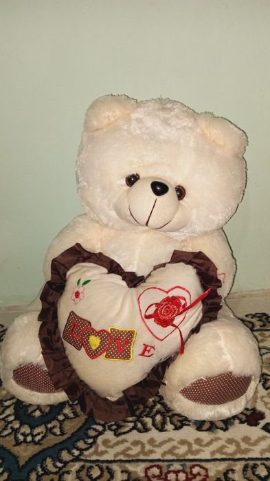 Himar Shuba oyoq kiyim va  ayiqcha