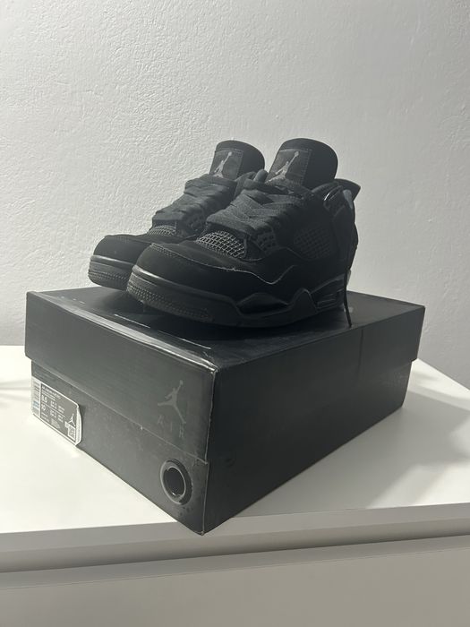Jordan 4 black cat | size 42