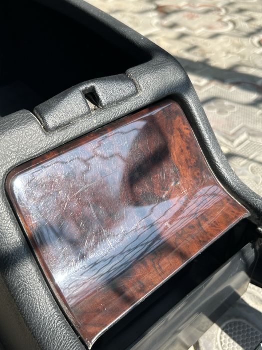 Подлокотник на мерседес W210